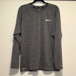 Nike Men's Dark Gray Long Sleeve Tee